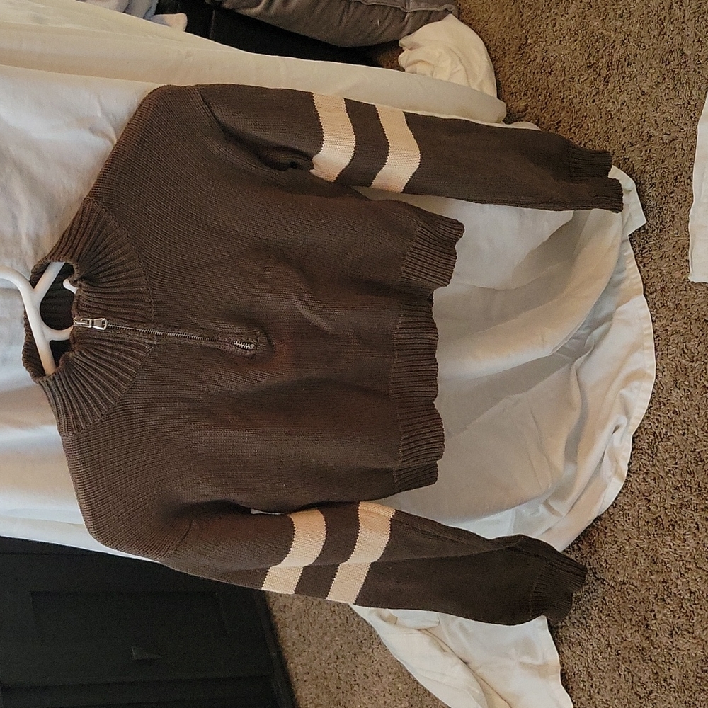American Eagle 3/4 zip sweater